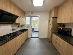 Blk 853 Hougang Central (Hougang), HDB Executive #581230521